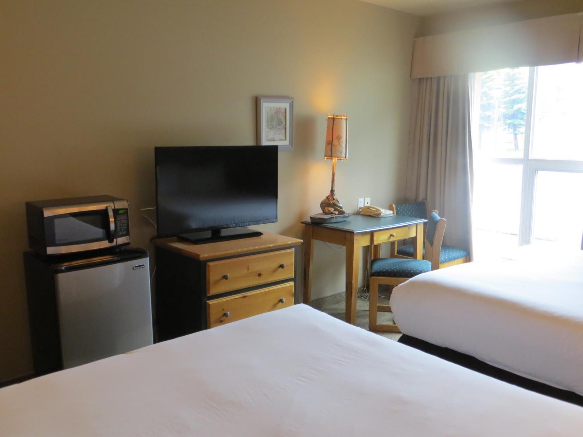 Waterton Lakes Lodge Resort Zimmer foto